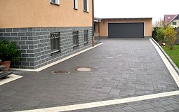 Natur- und Betonsteinpflaster
